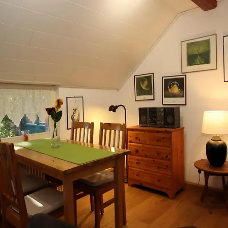 Im Reetdachhaus, Appartamento *